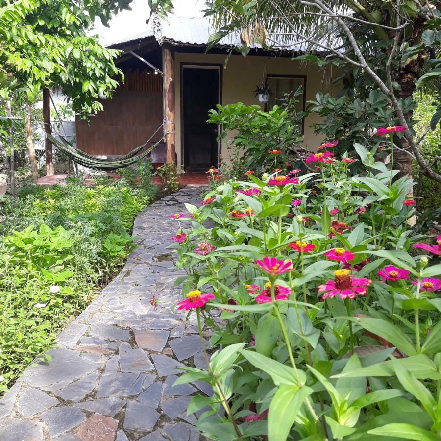 Ngoc Phuong Homestay Vinh Long Exterior photo