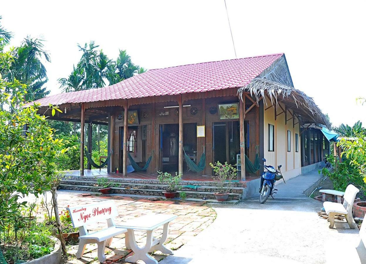 Ngoc Phuong Homestay Vinh Long Exterior photo